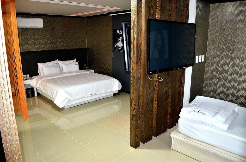 The Zenith Hotel Busan Esterno foto